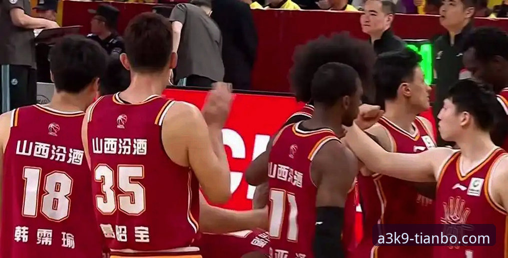 CBA季后赛G2实战深度评测：山西97-94横扫青岛，奈特全能表现引领团队制胜